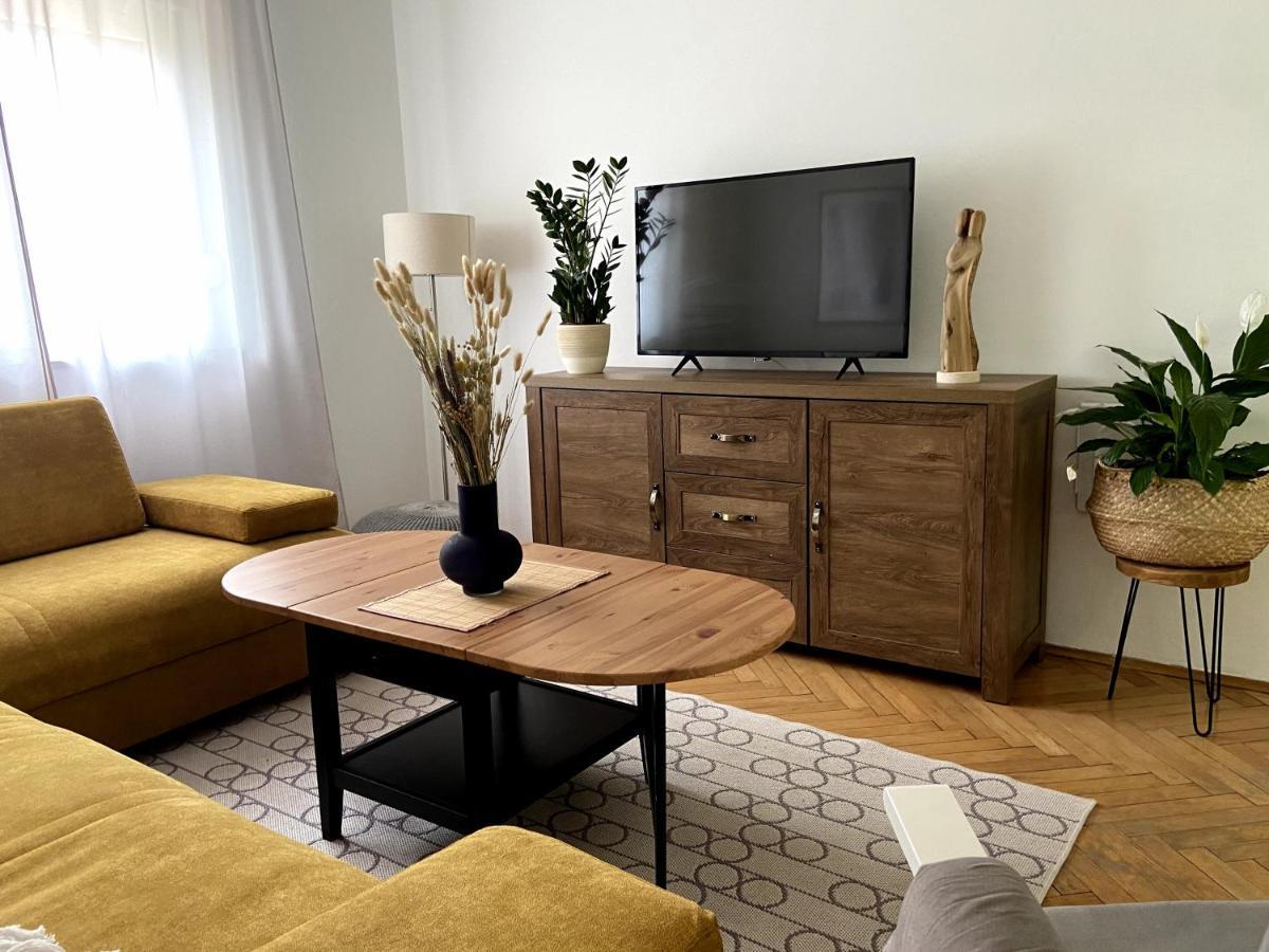 Apartman Francesca Pula Exterior photo