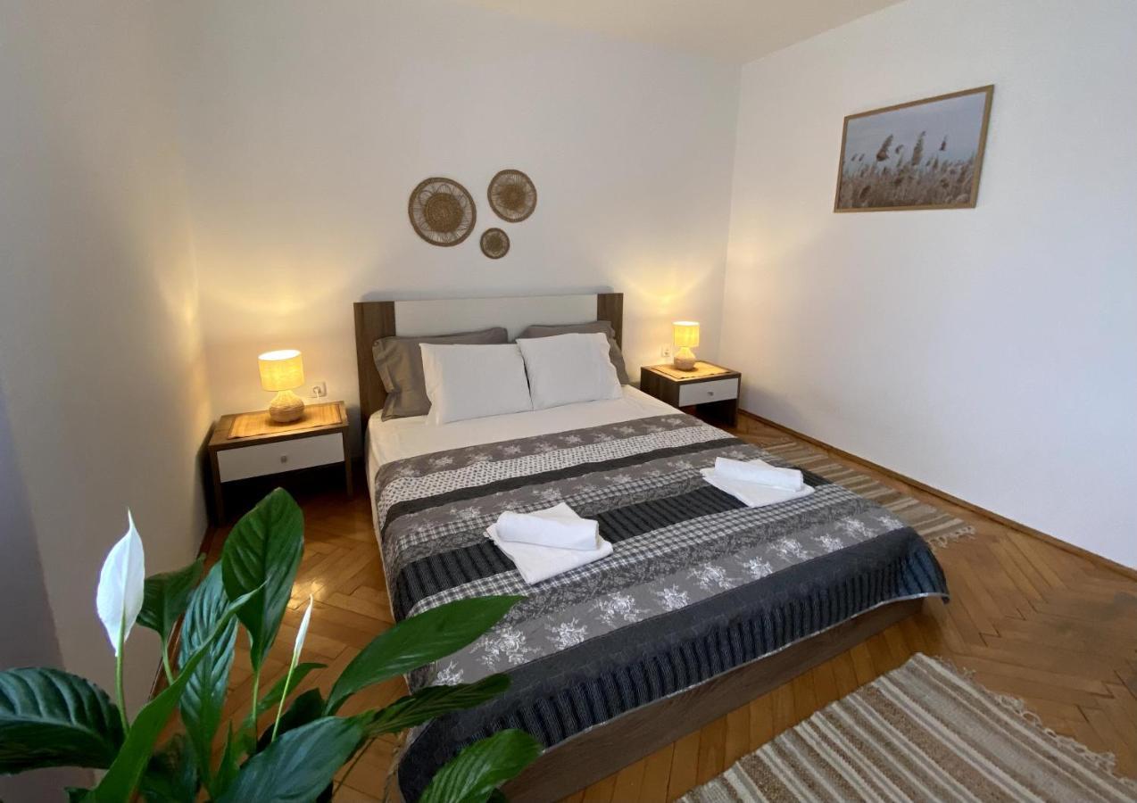 Apartman Francesca Pula Exterior photo