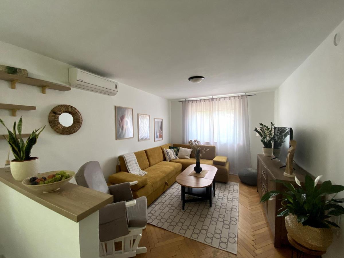 Apartman Francesca Pula Exterior photo
